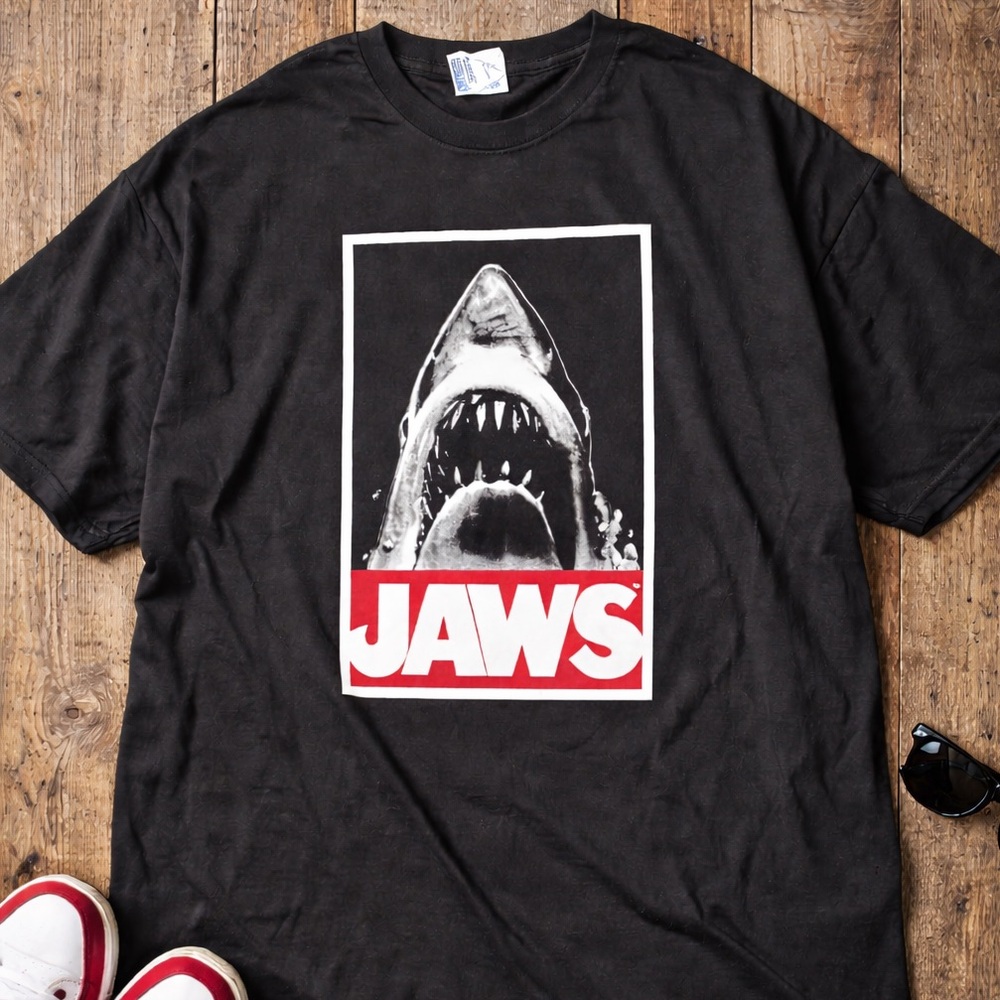 Jaws Graphic Tee XXL | Thick Screen Print |‎ Movie Collector Tee